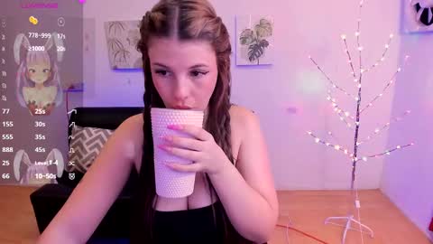 Snapshot of millysandler chatting on January 2025 12:51:02 PM Milly online show from January 2025 12:51:02 PM