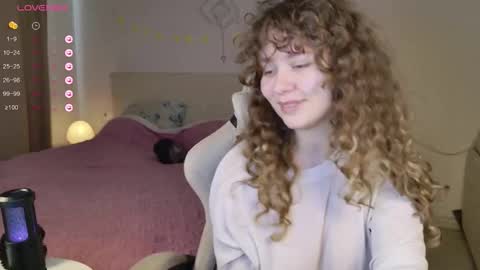 Snapshot of milounee chatting on February 2026 06:50:01 AM milounee online show from February 2026 06:50:01 AM