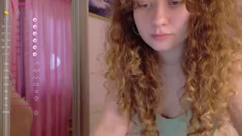 Snapshot of milounee chatting on February 2026 01:54:01 PM milounee online show from February 2026 01:54:01 PM