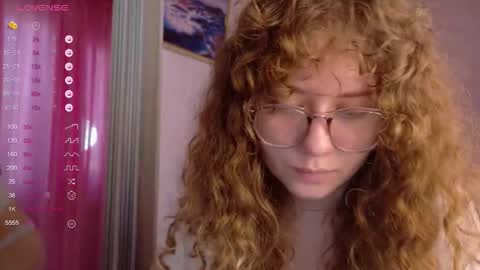 Snapshot of milounee chatting on February 2026 06:58:01 AM milounee online show from February 2026 06:58:01 AM