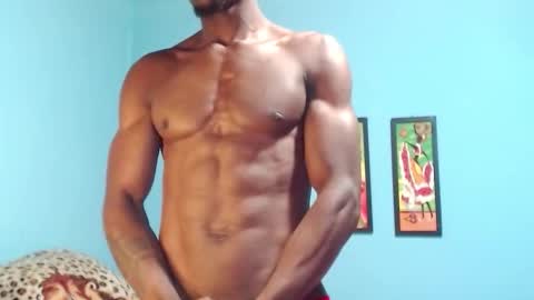 Miltonn online show from September 2025 07:59:02 PM