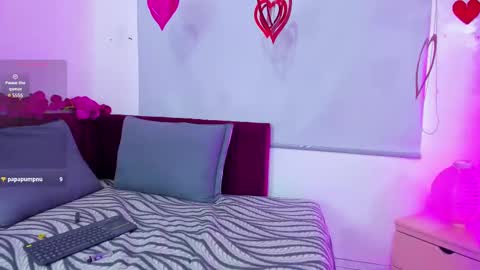 Snapshot of milu_beluci chatting on February 2025 02:57:02 PM Milu Belucci online show from February 2025 02:57:02 PM