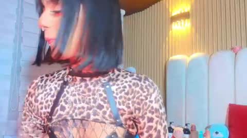 Snapshot of milu_carbajal_x chatting on July 2026 04:05:01 AM milu_carbajal_x online show from July 2026 04:05:01 AM