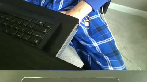 Snapshot of milwaukeebadger24 chatting on January 2025 05:17:02 PM milwaukeebadger24 online show from January 2025 05:17:02 PM