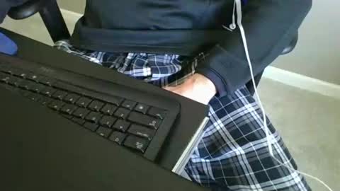 Snapshot of milwaukeebadger24 chatting on February 2025 07:54:01 PM milwaukeebadger24 online show from February 2025 07:54:01 PM