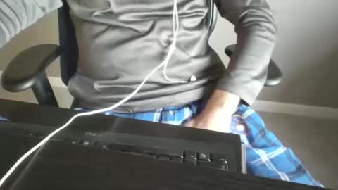 Snapshot of milwaukeebadger24 chatting on November 2025 01:44:01 PM milwaukeebadger24 online show from November 2025 01:44:01 PM