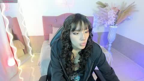 mily_tay online show from April 2026 11:49:01 AM
