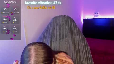 Emily online show from September 2025 04:21:02 PM