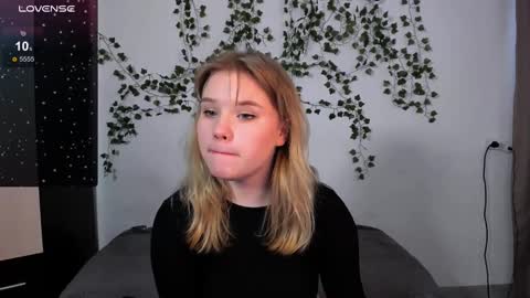 hi Im Mina  online show from February 2025 04:38:02 AM