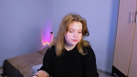 hi Im Mina  online show from November 2025 01:50:02 AM