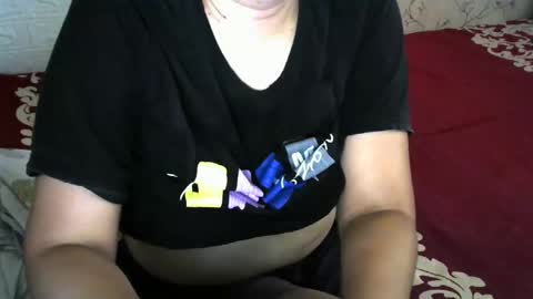 Snapshot of minaforu chatting on October 2025 04:35:02 AM Mnaforu online show from October 2025 04:35:02 AM