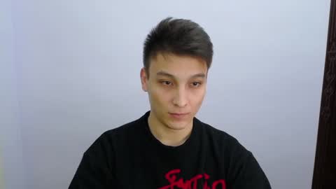 Snapshot of minato_kabuki chatting on December 2024 03:04:02 AM MINATO online show from December 2024 03:04:02 AM