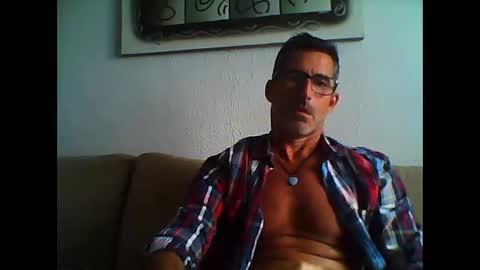 Snapshot of mindthestep chatting on October 2025 01:42:01 PM MIND online show from October 2025 01:42:01 PM