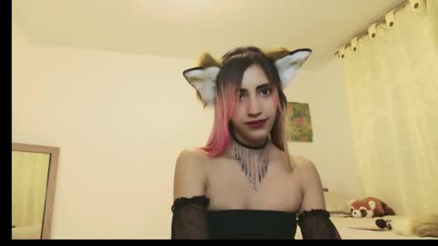 Snapshot of minefoxy2 chatting on March 2025 07:01:02 AM Amber online show from March 2025 07:01:02 AM