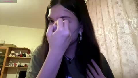 Amelia online show from October 2025 06:14:01 AM