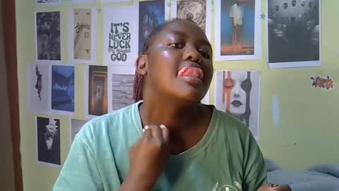 mini_karee online show from March 2026 10:20:02 AM