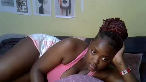 mini_karee online show from April 2026 07:47:02 AM