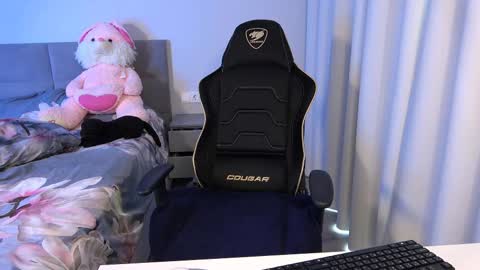 Kate online show from November 2025 05:31:01 AM