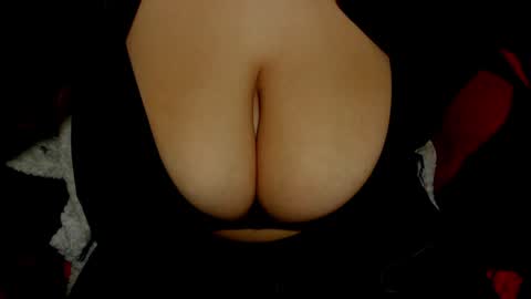 Snapshot of minka0 chatting on January 2025 10:52:01 PM minka0 online show from January 2025 10:52:01 PM