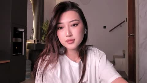 minnie_jin online show from December 2025 03:20:01 PM