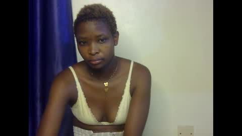 mint_queen online show from May 2026 07:37:02 AM
