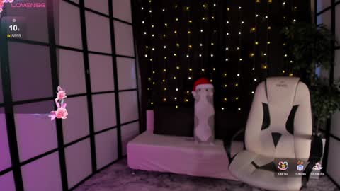 Snapshot of mintrose chatting on January 2025 05:17:02 AM Rosie online show from January 2025 05:17:02 AM