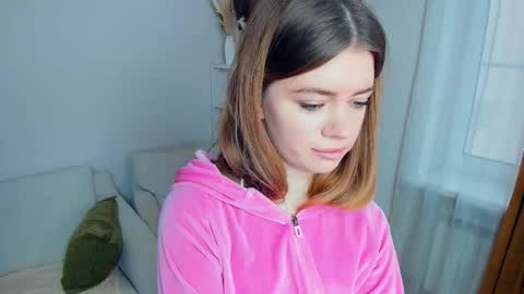 Snapshot of mintykisss chatting on December 2025 07:13:02 AM Linda online show from December 2025 07:13:02 AM