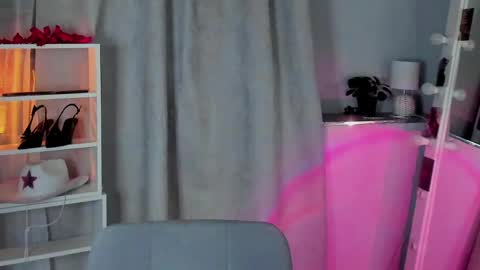 Snapshot of mipsymipson chatting on May 2026 10:31:02 AM NEXT STREAM NOVEMBER 27282930 online show from May 2026 10:31:02 AM