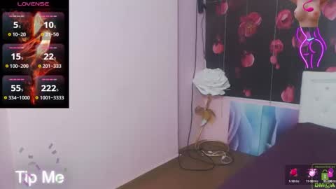 mira_cle_ online show from October 2025 08:46:01 AM