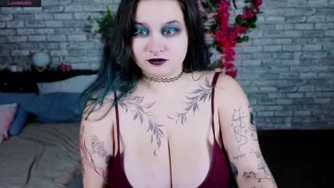 Snapshot of mira_fyre chatting on October 2025 08:39:01 PM MIra online show from October 2025 08:39:01 PM