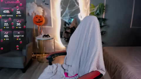 Snapshot of mira_fyre chatting on November 2025 08:42:02 PM MIra online show from November 2025 08:42:02 PM