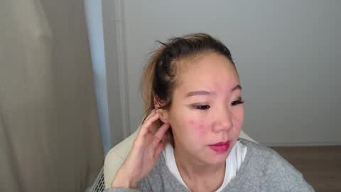 Snapshot of mira_g chatting on November 2025 06:15:02 AM mira_g online show from November 2025 06:15:02 AM