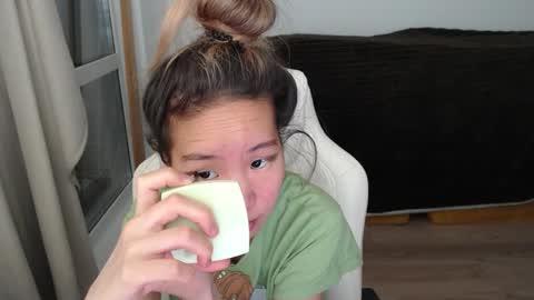 Snapshot of mira_g chatting on November 2025 02:43:02 PM mira_g online show from November 2025 02:43:02 PM