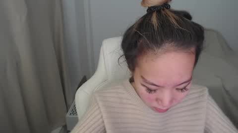 Snapshot of mira_g chatting on December 2025 01:49:02 PM mira_g online show from December 2025 01:49:02 PM