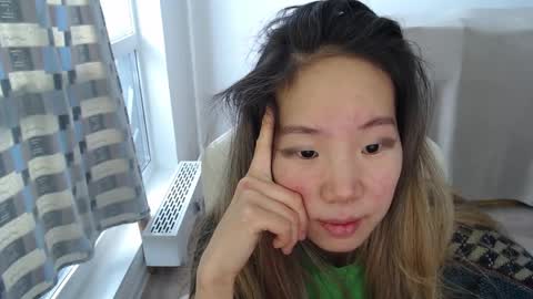 mira_g online show from February 2026 11:36:01 AM