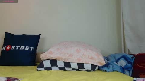 Snapshot of mira_one_ chatting on December 2024 11:08:02 AM mira_one_ online show from December 2024 11:08:02 AM