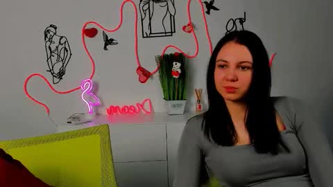 Snapshot of mira_vibe chatting on February 2026 07:10:01 PM Mira online show from February 2026 07:10:01 PM