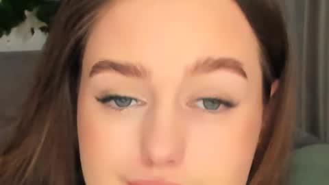 Emma online show from February 2025 07:47:02 PM