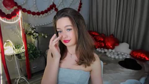 Emma online show from March 2026 08:03:01 PM