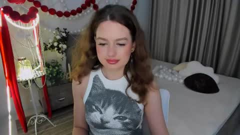 Emma online show from April 2026 06:05:02 PM