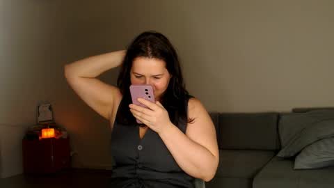 Meera online show from April 2026 06:31:02 PM