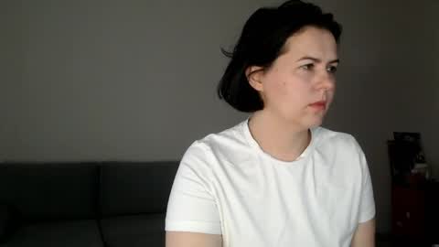 Snapshot of miradiaz chatting on May 2026 02:08:02 AM Meera online show from May 2026 02:08:02 AM