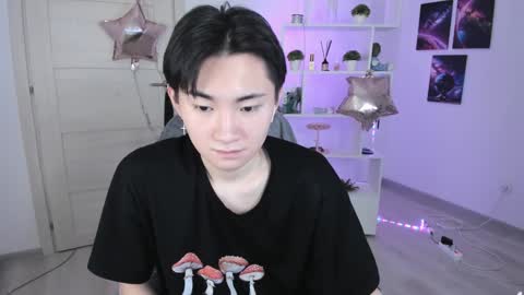              online show from January 2025 02:58:02 AM