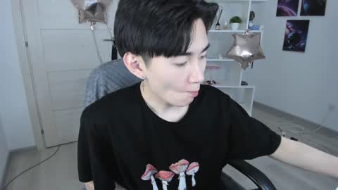              online show from January 2025 10:40:02 AM