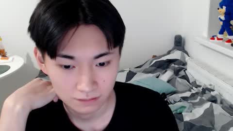              online show from October 2025 02:55:01 AM