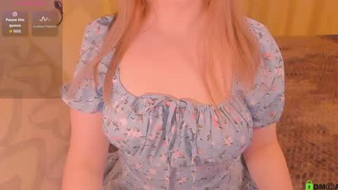 Kira online show from April 2026 07:34:02 PM