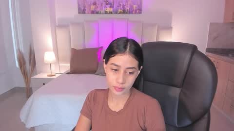 miranda_crawfor online show from December 2025 11:48:01 AM