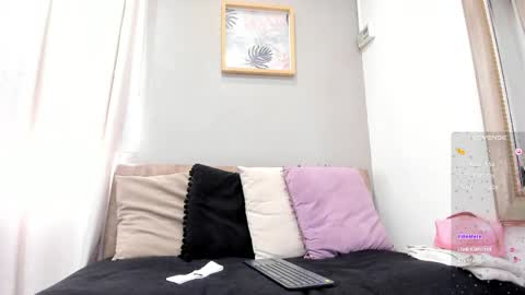 Snapshot of miranda_doll_ chatting on May 2026 02:45:01 PM online show from May 2026 02:45:01 PM