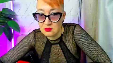 mirandagill online show from December 2024 08:49:01 AM