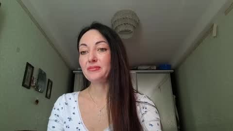 Snapshot of mirelisse chatting on April 2026 07:44:01 AM Christina online show from April 2026 07:44:01 AM